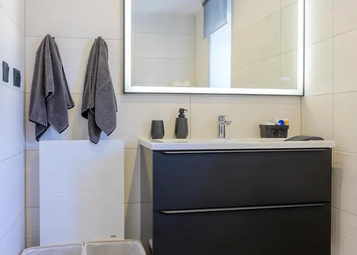 Maison Cosy Et Bien Situee